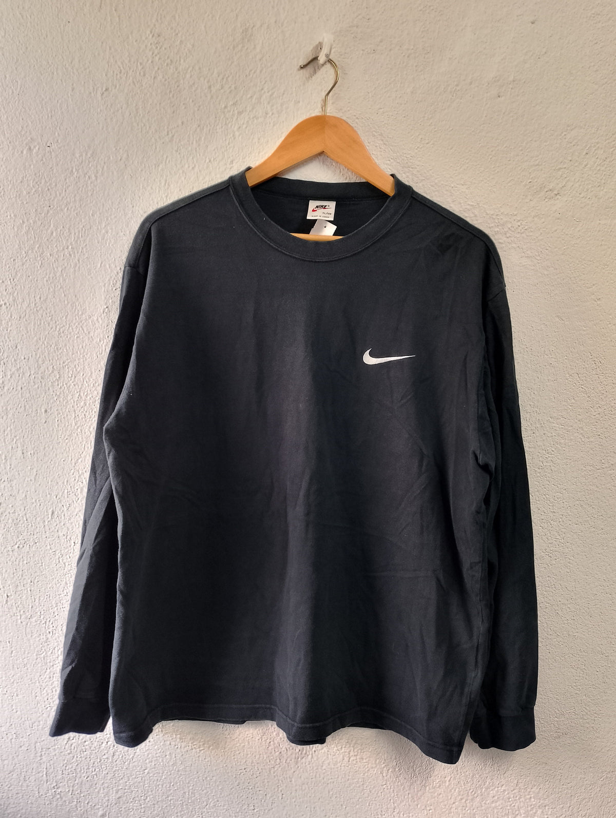 Vintage Nike long sleeve t shirt large Graphic Tee – Easygoing Wear · Must-Have Style