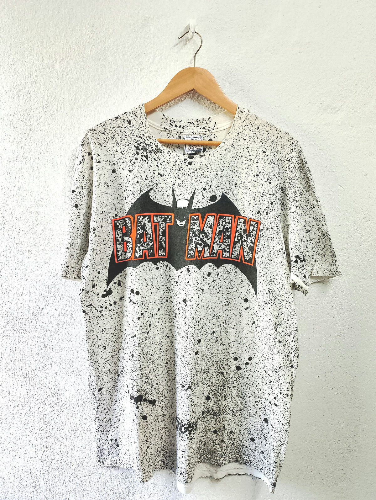 Vintage batman t shirt XL Graphic Tee – Everyday Comfort · Trending Graphic Apparel