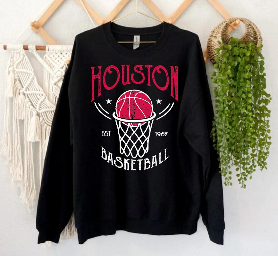 Retro Houston Basketball Est 1967 Black Sweatshirt Vintage Houston Basketball Team Gameday Hoodie Basketball Retro 90s Shirt For Dad Hoodie – Feel-Good Design · Perfect For Daily Wear