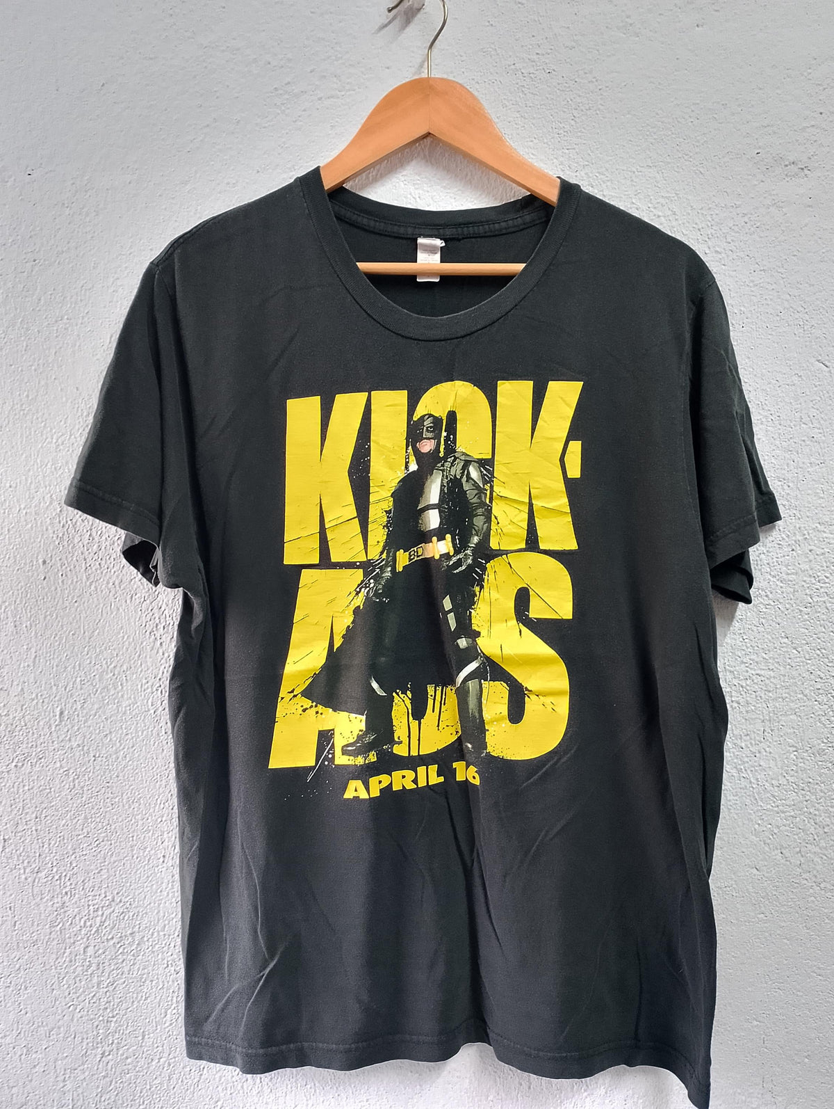 Kick ass movie t shirt Large Graphic Tee – Fan Favorite · Great Gift For Fans