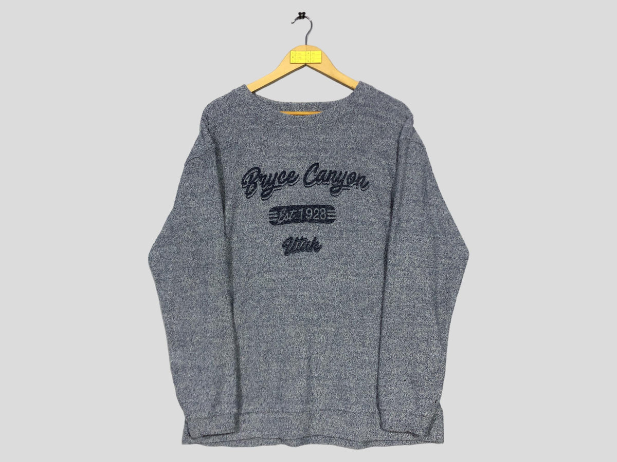 Y2K Bryce Canyon Sweatshirt Outdoor Lover Gift Nature Sweatshirt Bryce Canyon National Park Utah Crewneck Canyon Pullover Size XL Sweatshirt – Warm & Stylish · Top Pick For Any Outfit