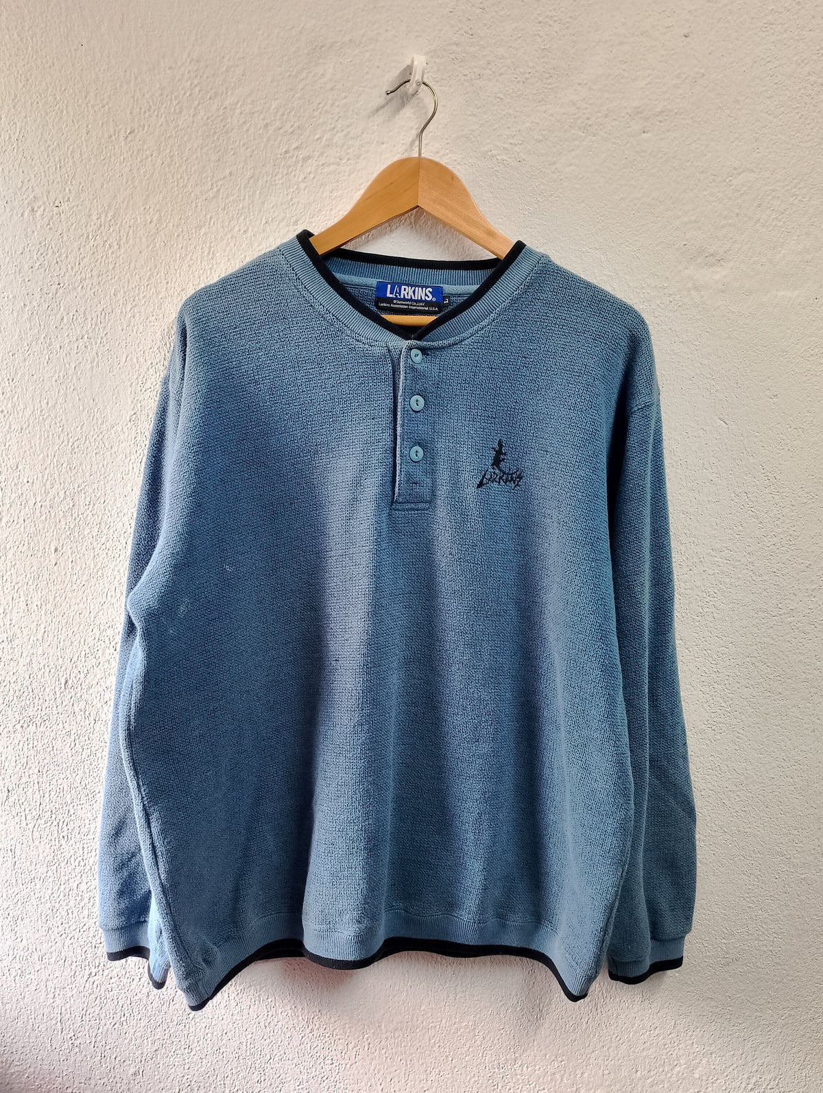 Vintage Larkins pullover sweatshirt Large Sweatshirt – Feel-Good Design · Great Gift For Fans