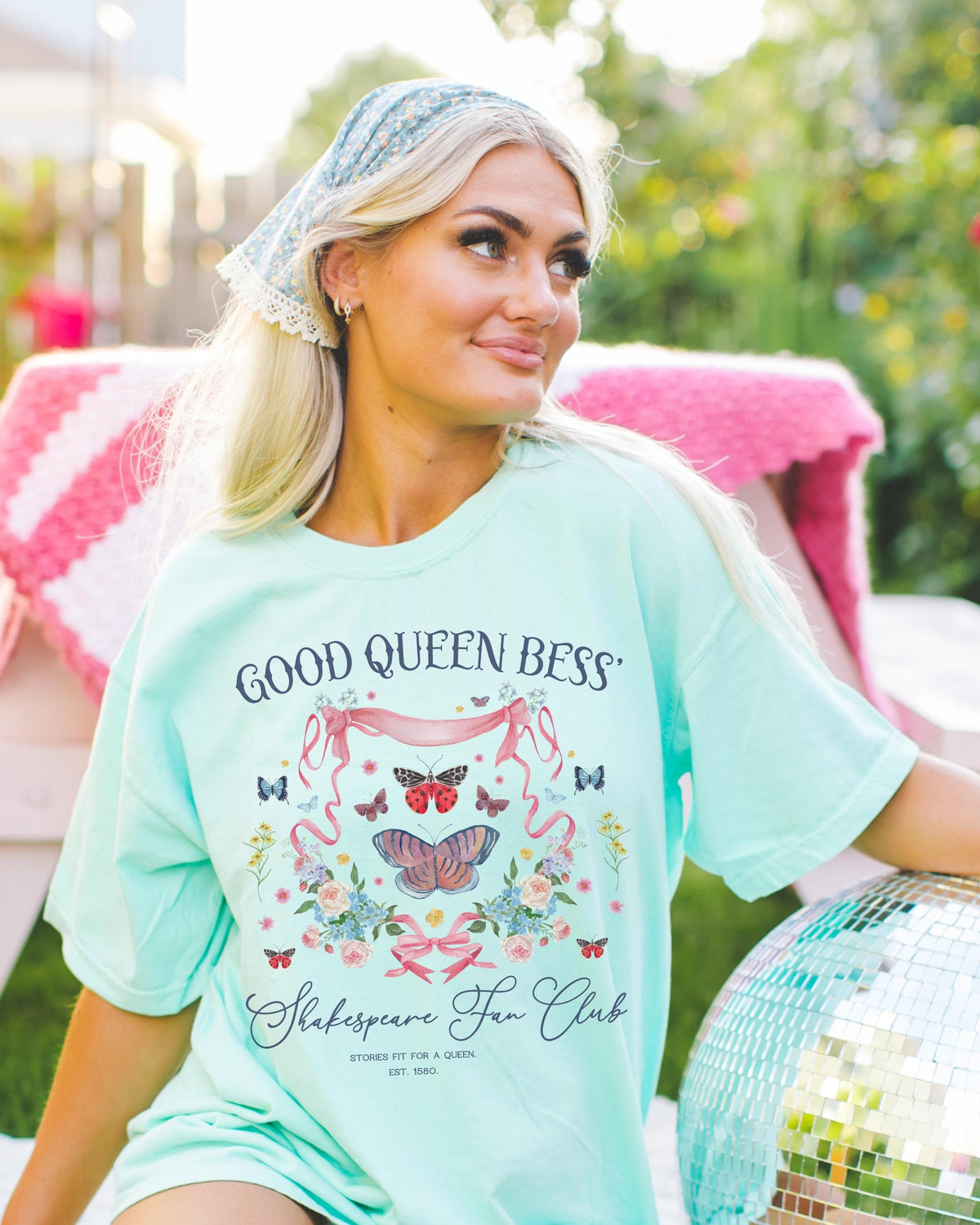 Boho William Shakespeare TShirt for Tudor History Lover Who Loves Queen Elizabeth I Cute English History TShirt for Book Lover Bookish T Graphic Tee – Bold Style · Great Gift For Fans
