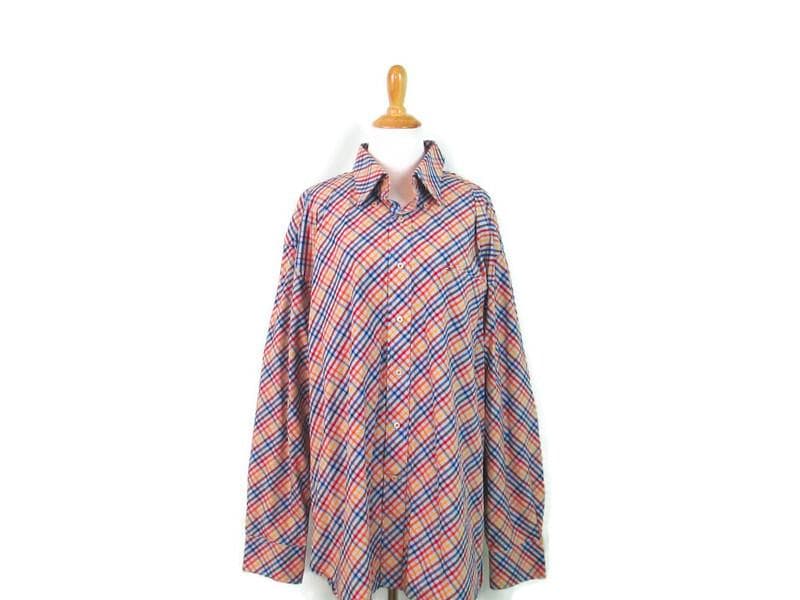 Tommy Hilfiger Men39s Plaid Button Down Shirt Vintage Y2K Cotton Dress Shirt XL Graphic Tee – Premium Graphic · High-Quality Print