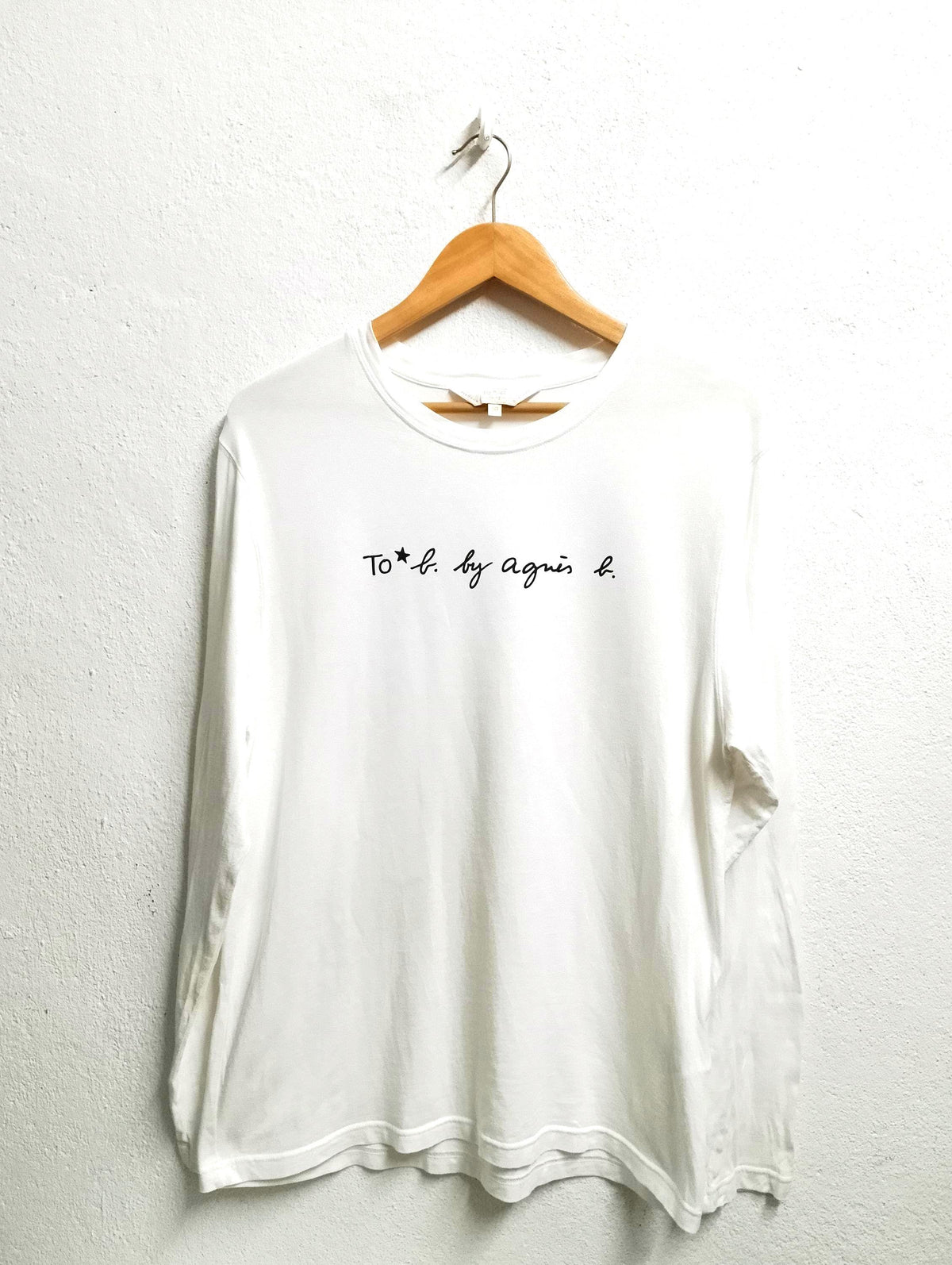 Agnes b Japan t shirt medium Graphic Tee – Warm & Stylish · Trending Graphic Apparel