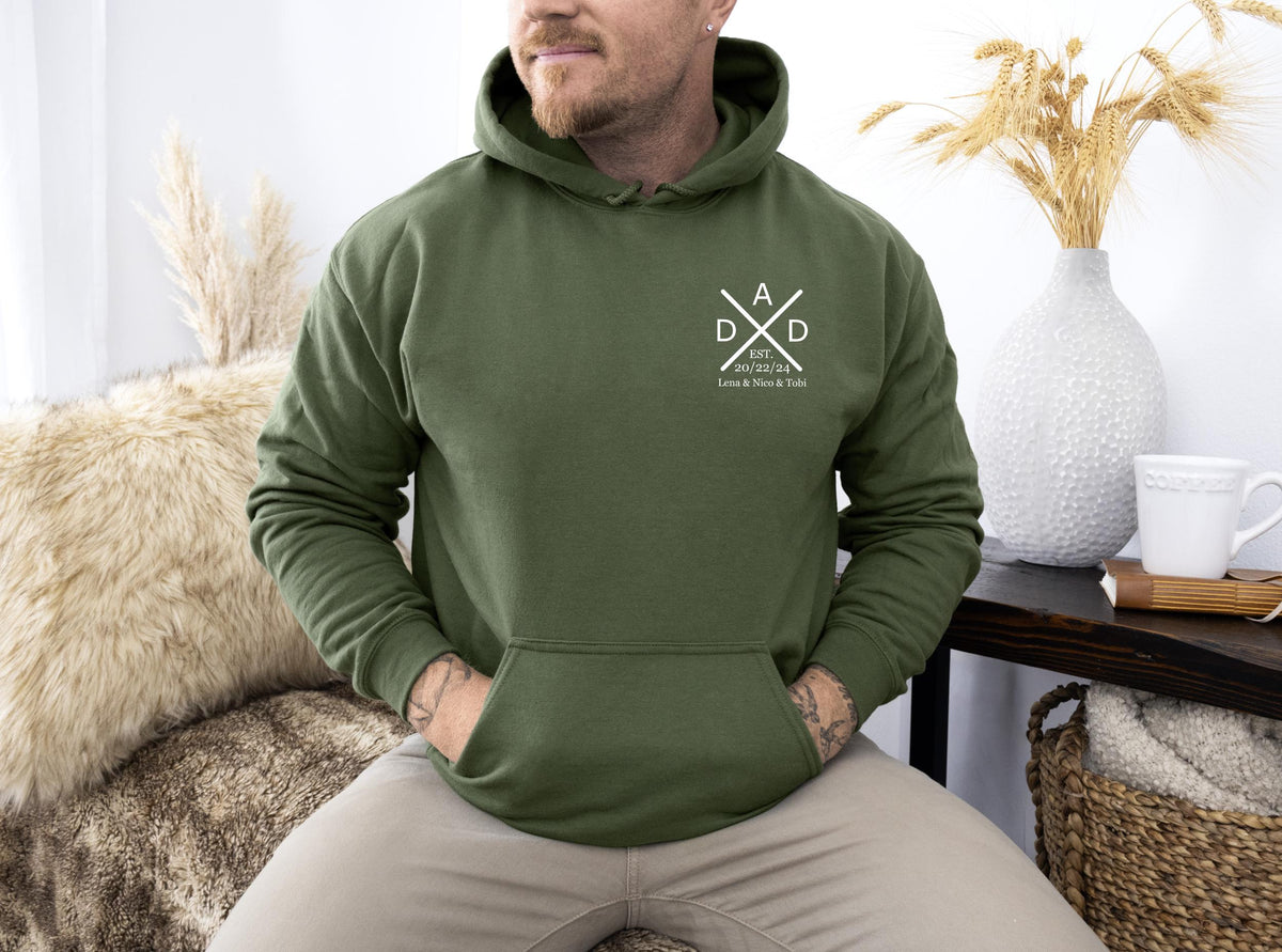 Dad Hoodie Personalisiert mit Namen Daten der KinderGeburtstaggeschenkPapa 2024WeihnachtsgeschenkeKapuzenpullover fr Papa Hoodie – Easygoing Wear · Perfect For Daily Wear