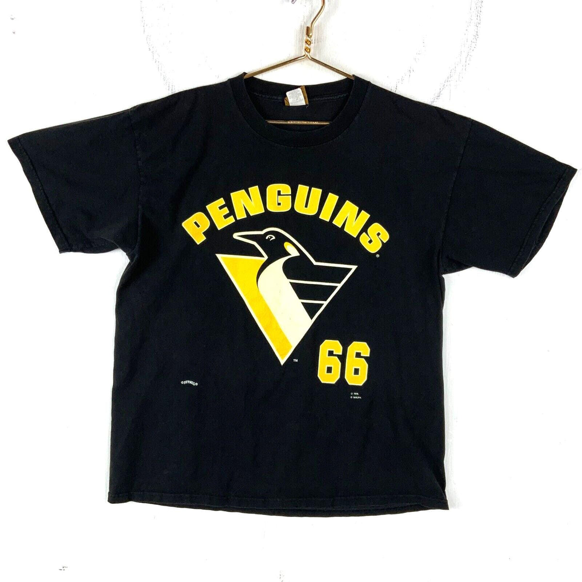 Vintage Pittsburgh Penguins Nutmeg Tshirt XL Made In Usa Nhl Mario Lemieux 90s Graphic Tee – Everyday Comfort · Must-Have Style
