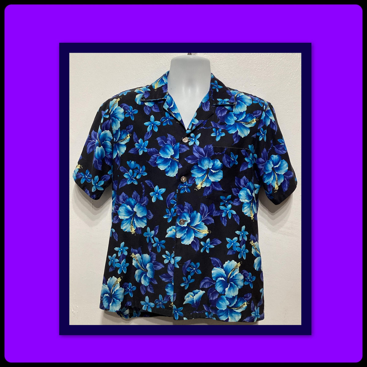 HS219 Vintage 1960s tiki Hawaiian shirt by Ui Maikai Graphic Tee – Bold Style · Top Pick For Any Outfit