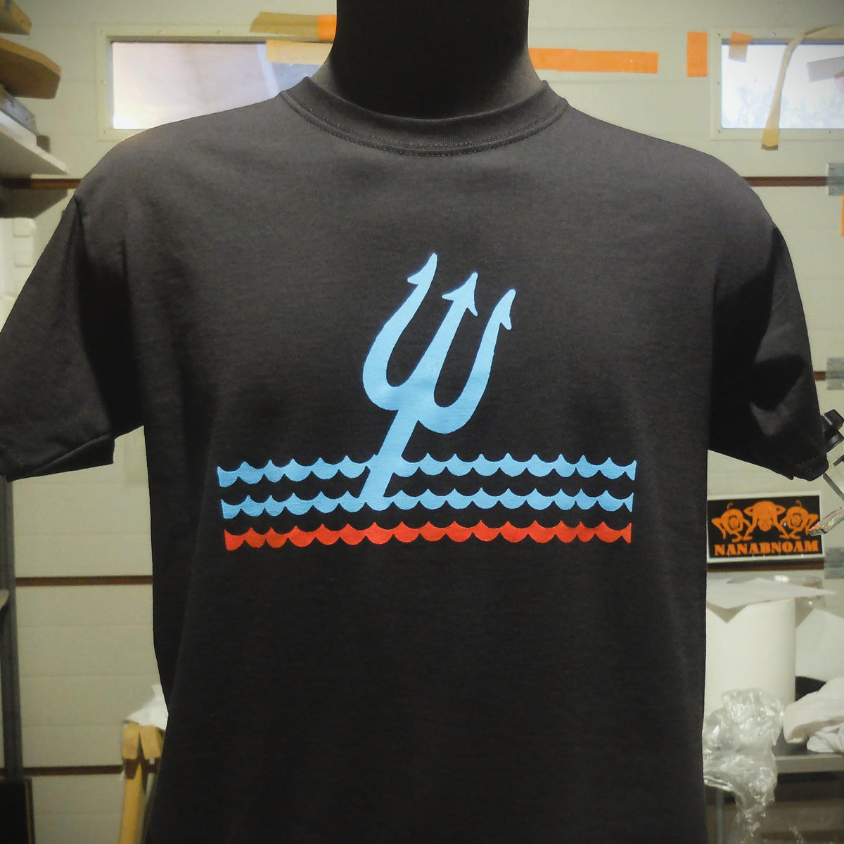 TRIDENT WAVES last one size M t shirt Graphic Tee – Warm & Stylish · Trending Graphic Apparel