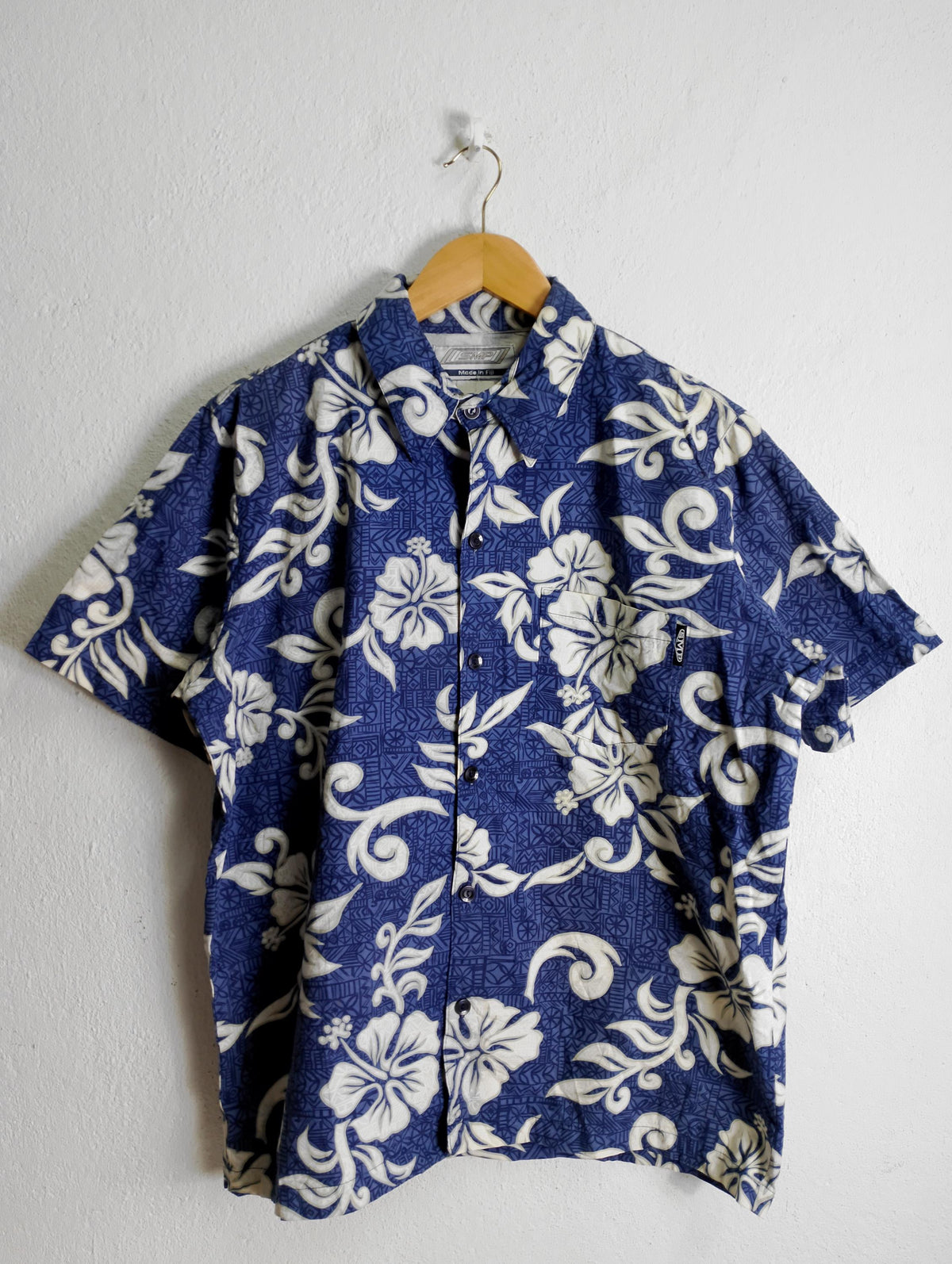 Vintage SMP Hawaiian shirt Medium Graphic Tee – Premium Graphic · High-Quality Print