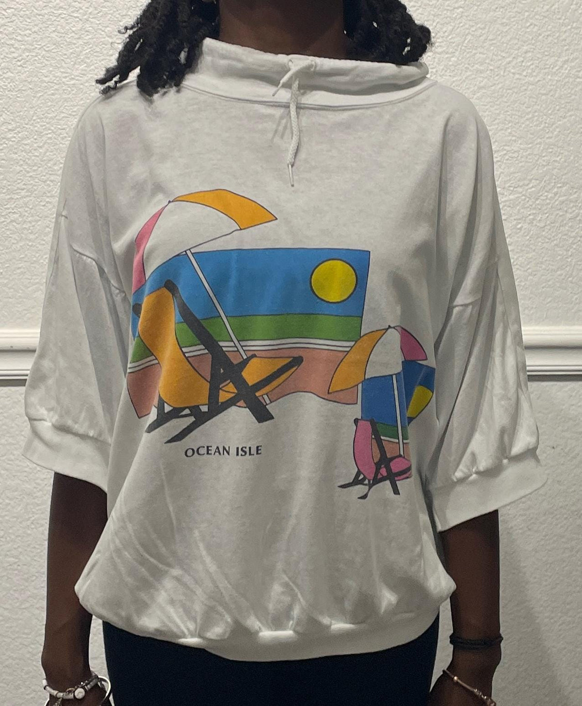 Vintage 90s Ocean Isle whiteshirt modeled size L Graphic Tee – Easygoing Wear · Trending Graphic Apparel
