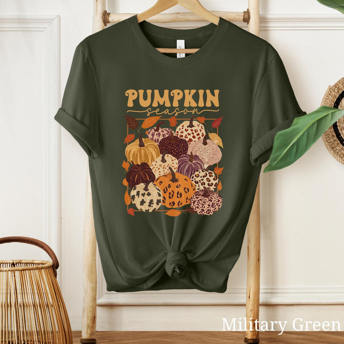 Retro Pumpkin Shirt Happy Fall Shirt Autumn Season Sweater Cute Fall Sweatshirt Fall Graphic Thanksgiving Tee Cute Fall Clothing Sweatshirt – Everyday Comfort · Must-Have Style