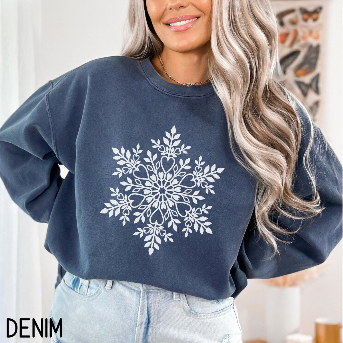 Snowflake Christmas Sweatshirt Womens Winter Long Sleeve Shirt Cute Holiday Sweater Christmas Snowflake Shirt for Women Sweatshirt – Warm & Stylish · Perfect For Daily Wear