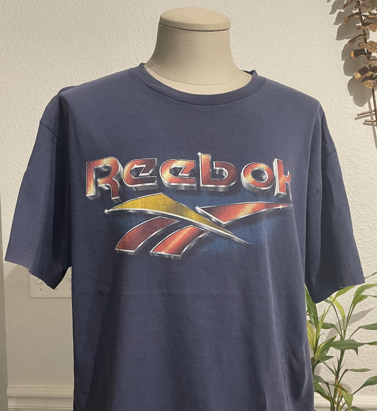 Vintage 90s Reebok navy blue Tshirt size XL Graphic Tee – Aesthetic Look · Trending Graphic Apparel