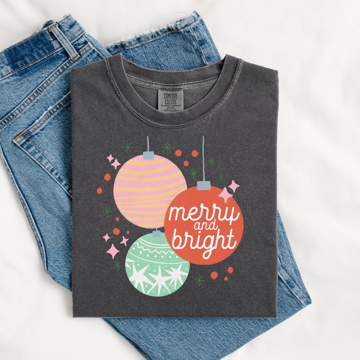 Merry and Bright Shirt Cute Christmas Shirt Hipster Christmas Shirt Oversized Tshirt Trendy Christmas Aesthetic Graphic Tee – Soft Feel · High-Quality Print