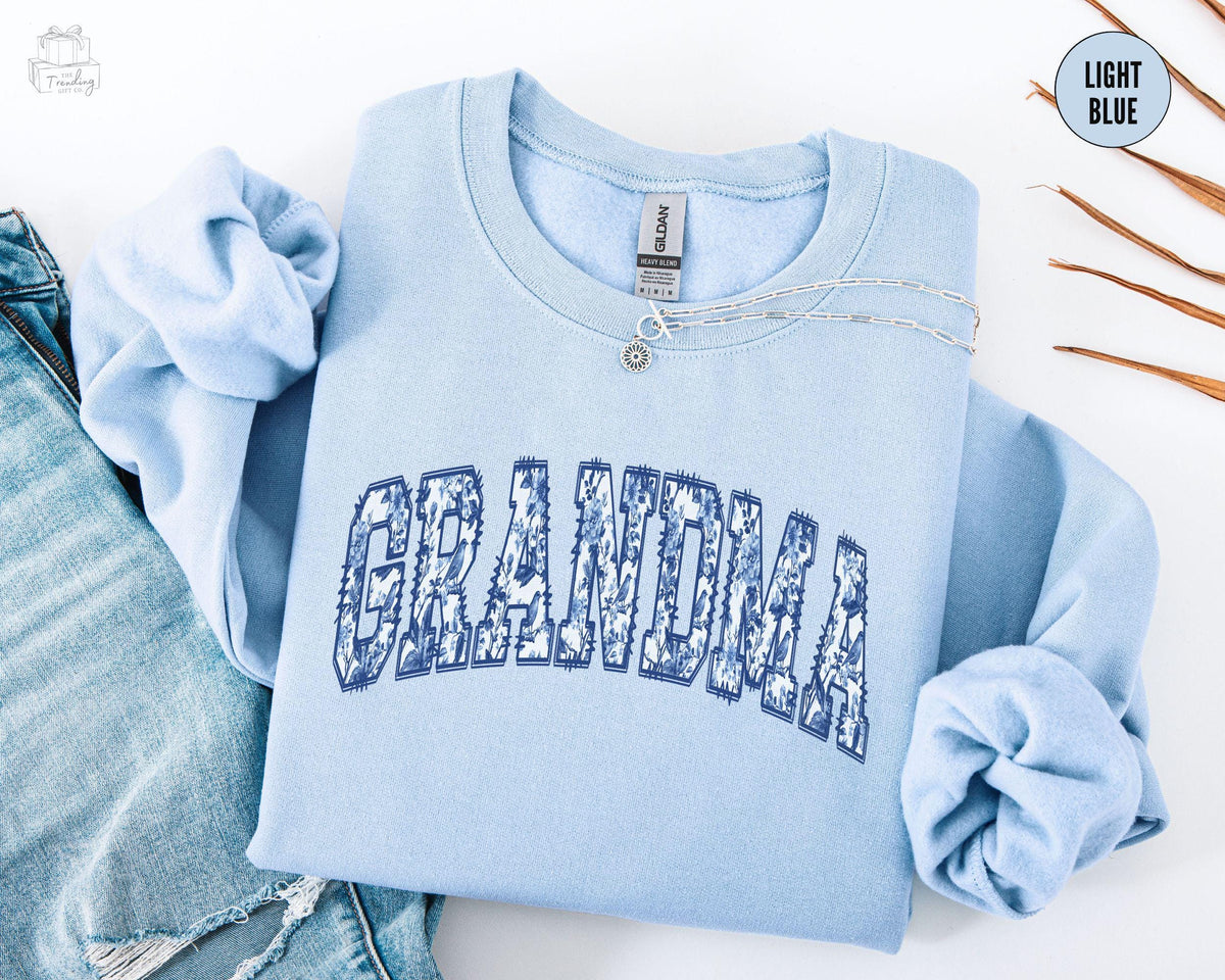 Chinoiserie Grandma Sweatshirt Toile De Jouy Granny Sweater Mothers Day Grandmother Gift Floral Grandma Crewneck Custom Grammy Shirt Sweatshirt – Aesthetic Look · High-Quality Print