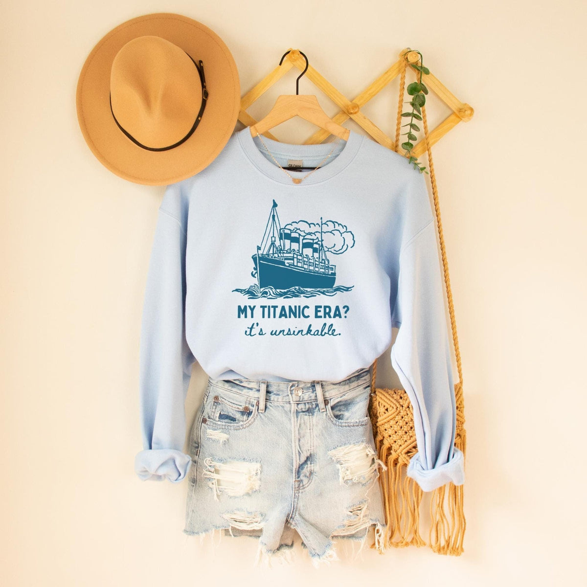 Titanic Maritime History Sweatshirt for History Major Obsessed with the Sinking of the Titanic American History European History Crewneck Sweatshirt – Aesthetic Look · High-Quality Print