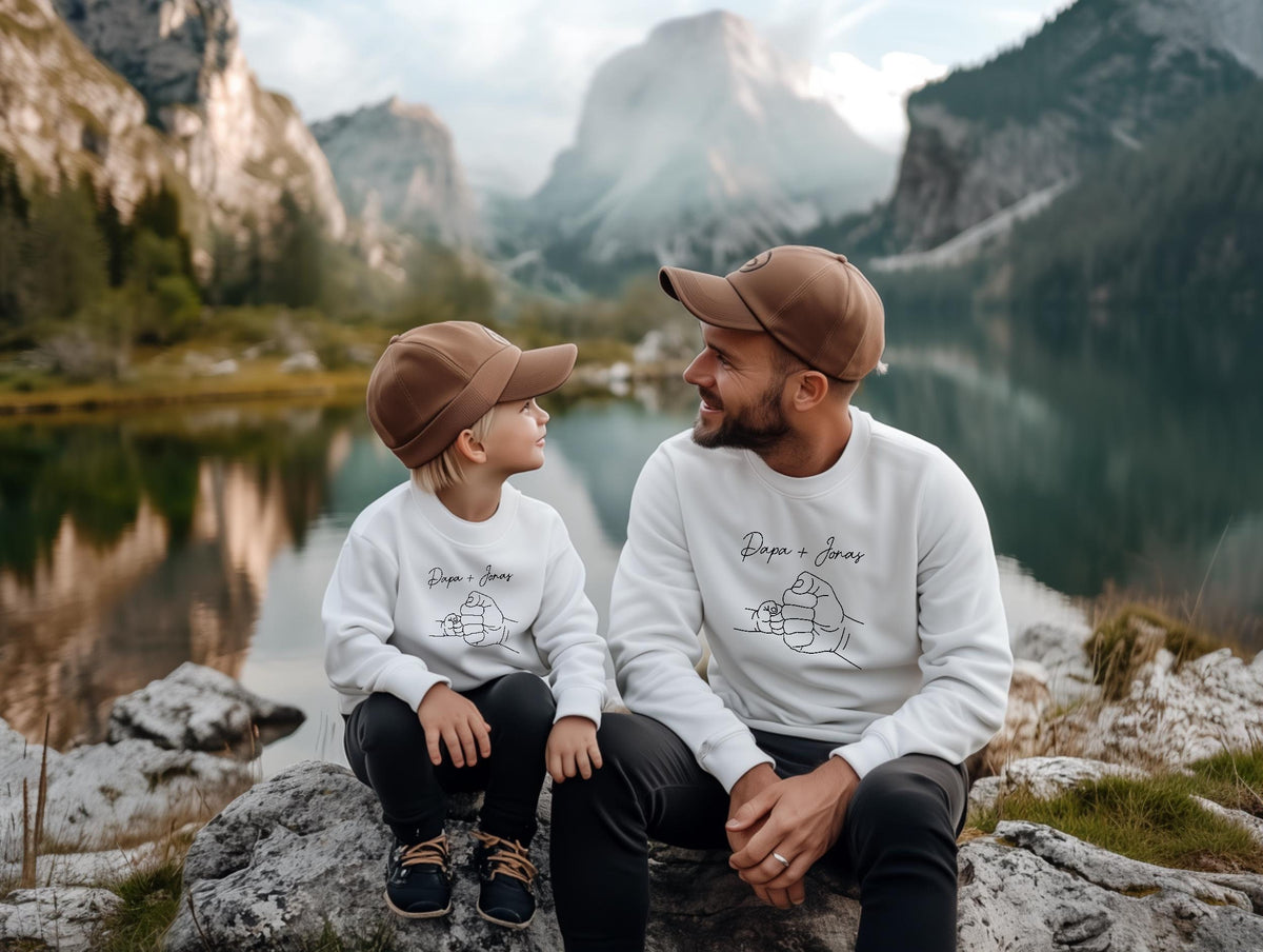 Perfekte PaarungPersonalisierte Vater und Kind SweatshirtsPapa und Ich PulloverPartnerlook FamilieweihnachtsgeschenkPapa Kind Set Sweatshirt – Everyday Comfort · Must-Have Style