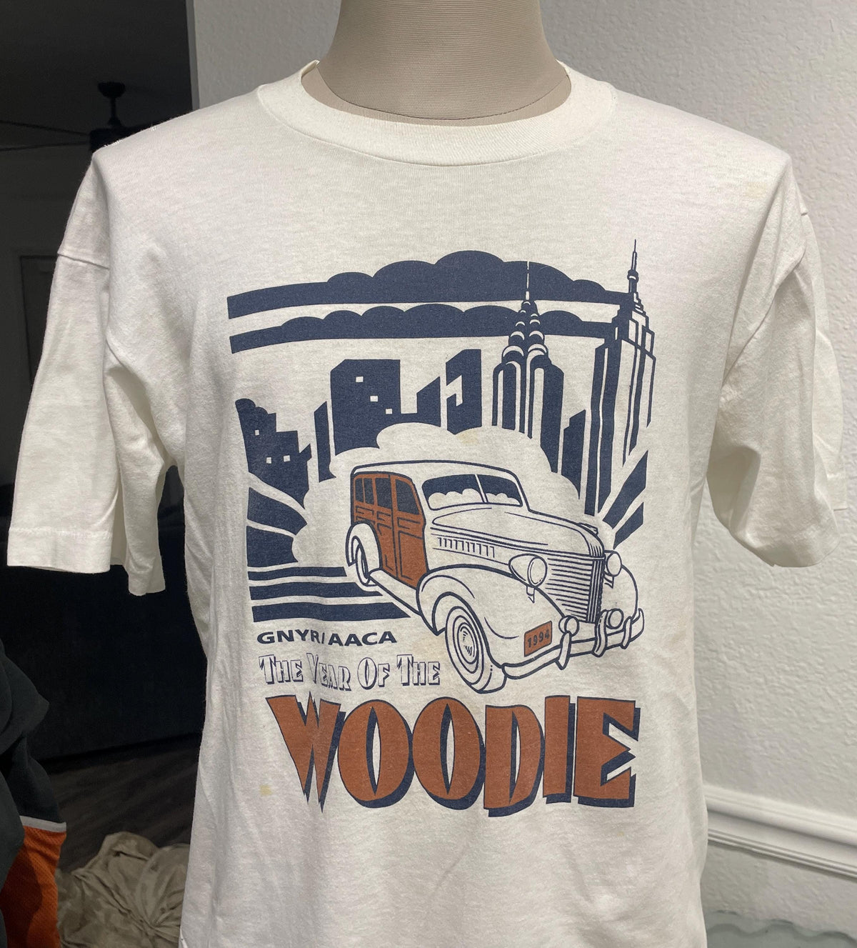 Vintage 90s Gnyraaca The Year Of The Year Woodie Wagon white Tshirt size L Graphic Tee – Aesthetic Look · Trending Graphic Apparel