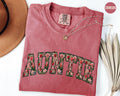 Floral Strawberry Auntie Tshirt Retro Auntie ShirtsMothers Day Gift for New Aunt T ShirtPregnancy Reveal Gift Sister Tee Graphic Tee – Fan Favorite · High-Quality Print