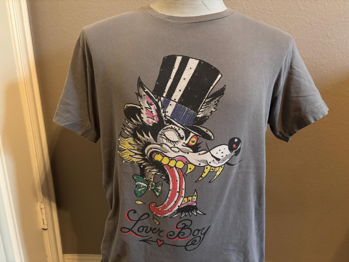Vintage 200039s Lover Boy Crazy Dog Don Ed Hardy Designs T shirt M Graphic Tee – Soft Feel · High-Quality Print
