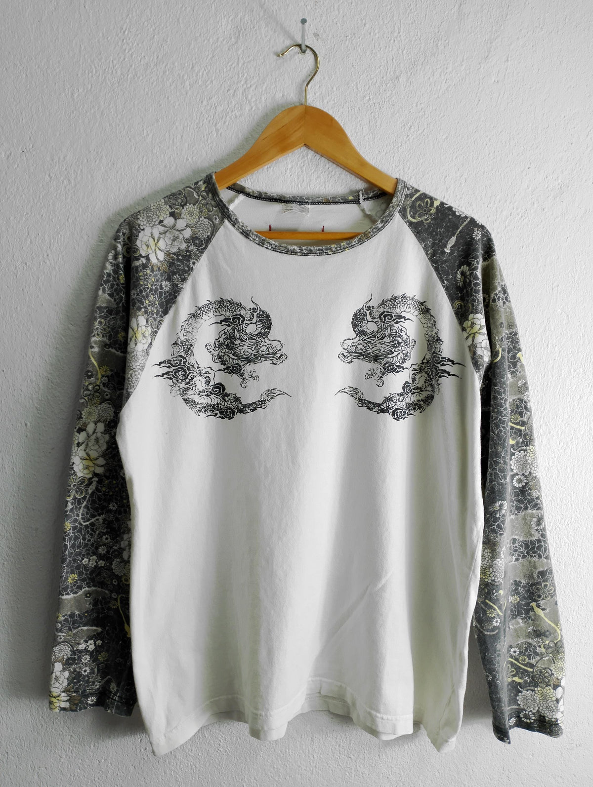 Japanese culture art tattoo t shirt Large Graphic Tee – Easygoing Wear · Trending Graphic Apparel