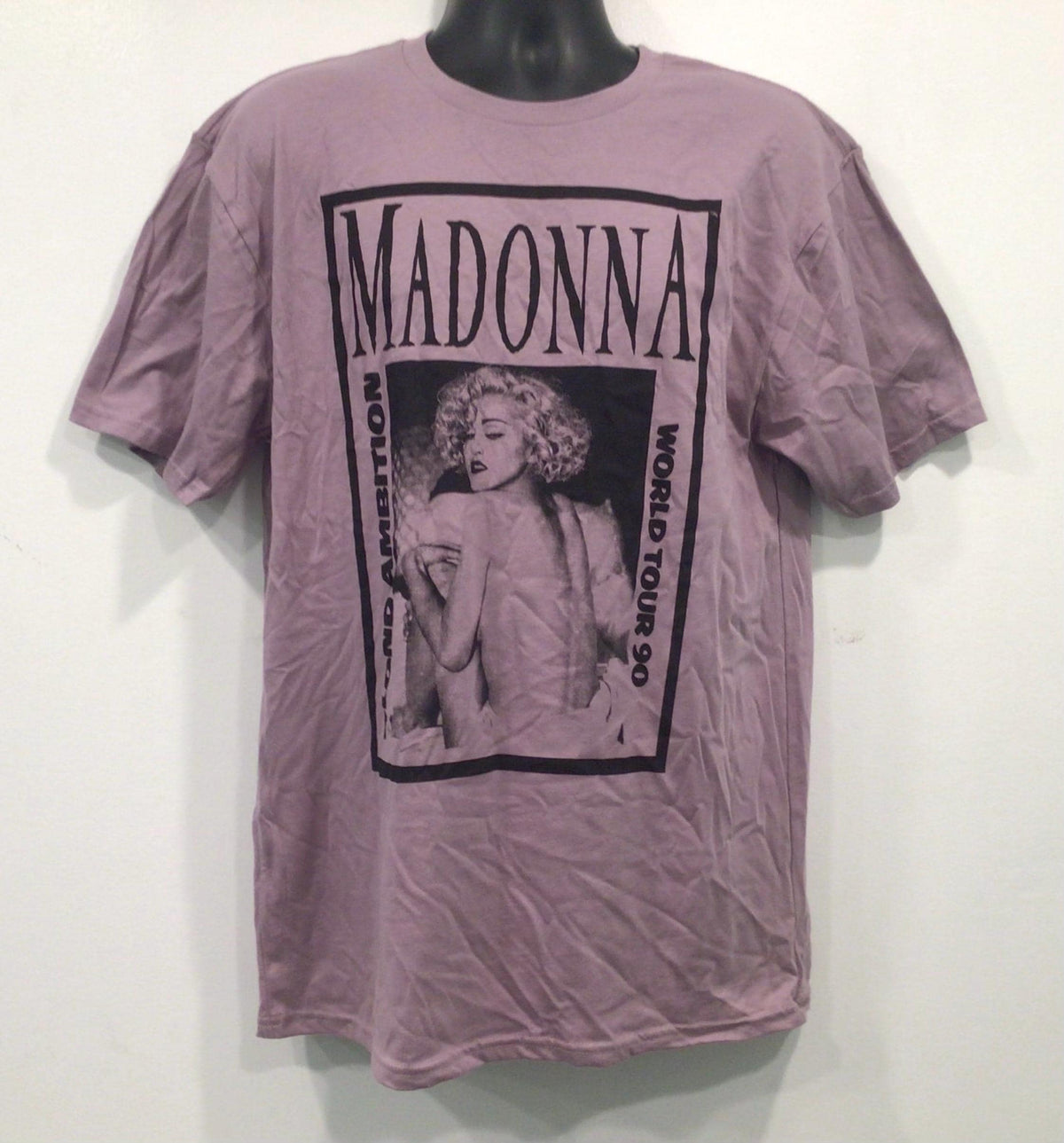 Vintage printed Maddona tee size XL j508 Graphic Tee – Easygoing Wear · Trending Graphic Apparel