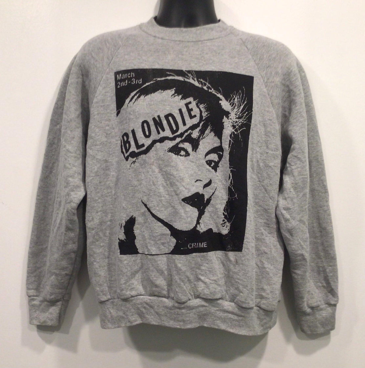 Vintage printed Blodie sweat L j514 Graphic Tee – Cozy Vibes · Top Pick For Any Outfit
