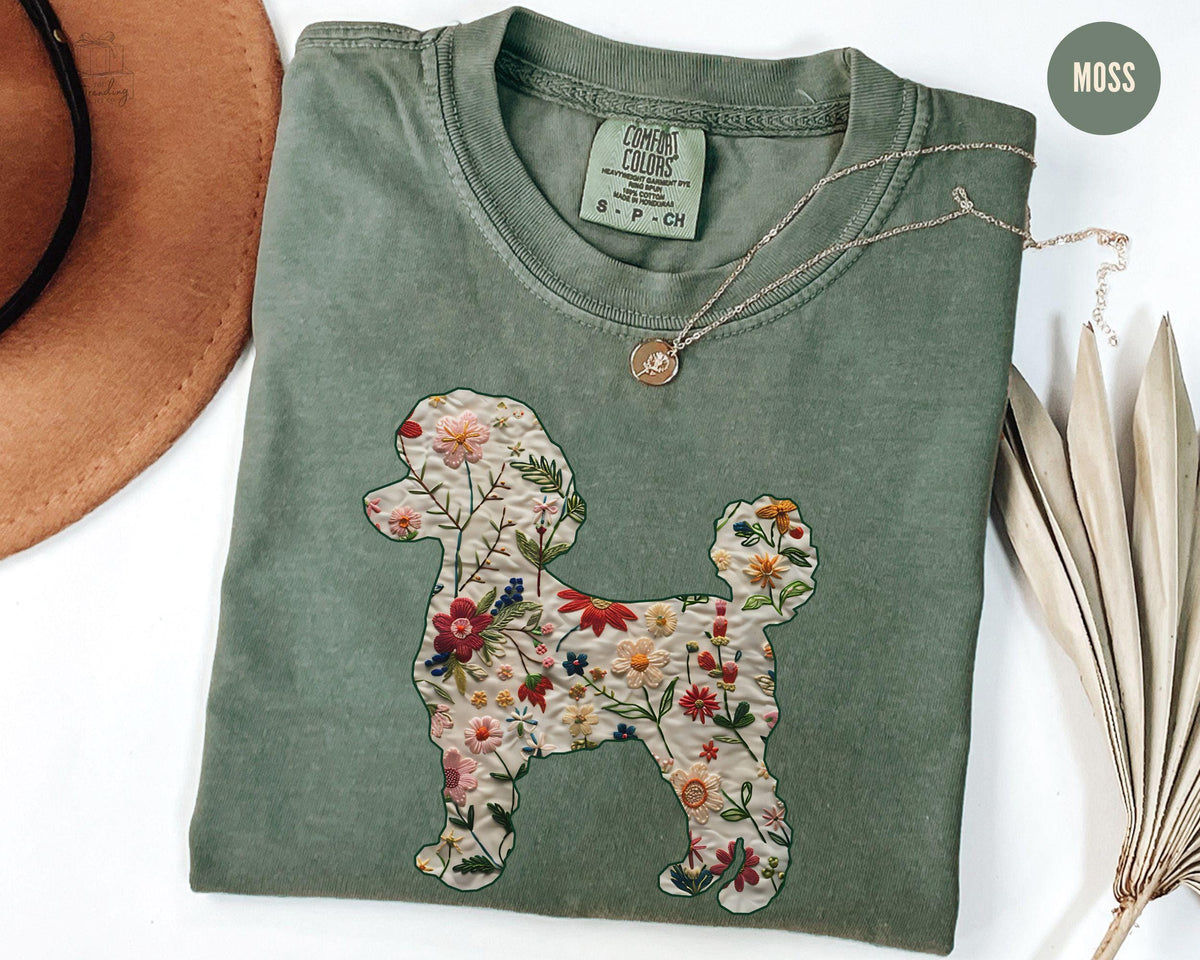Comfort Colors Poodle Mom Tshirt Floral Toy Poodle Shirt Dog Mom Gift Cute Dog Mom Tee Wildflower Poodle Lover Dog Mothers Day Tshirt Graphic Tee – Everyday Comfort · High-Quality Print