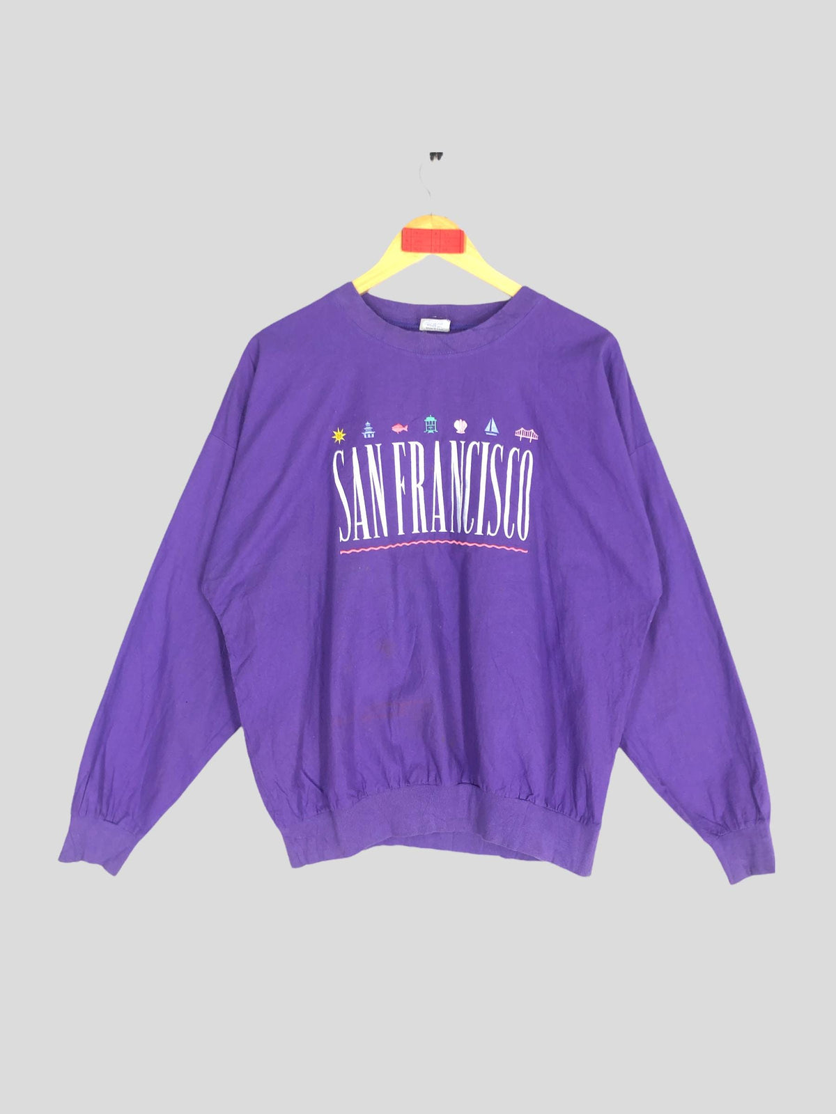 Vintage San Francisco Sweatshirt San Francisco Crewneck San Francisco Sweater Pullover San Francisco Crazy Shirt Embroidered Logo Large Sweatshirt – Warm & Stylish · High-Quality Print