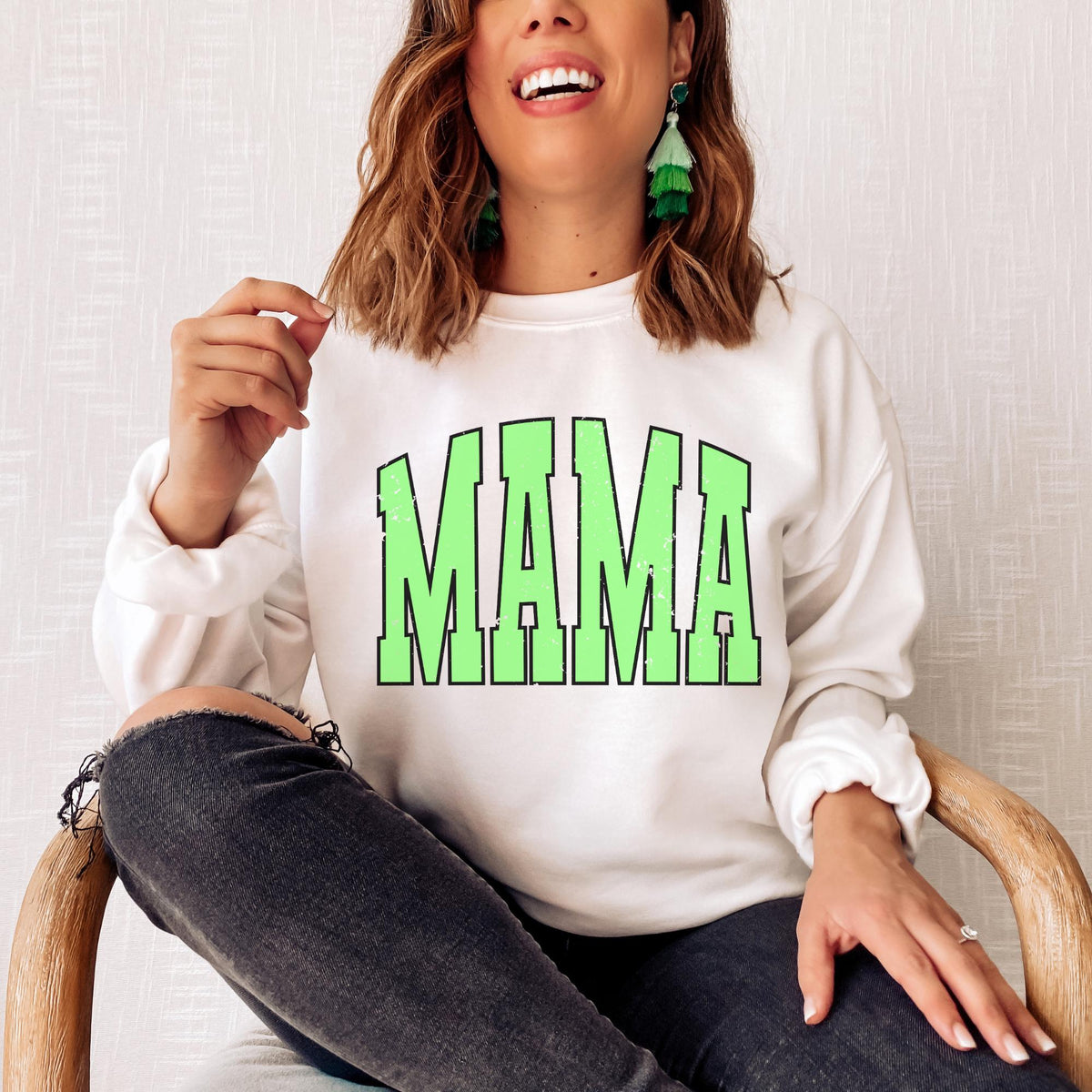 Mama Sweatshirt Gift for New Mom Mom Sweatshirt Mothers Day Gift Gift For Wife Sweatshirt – Aesthetic Look · Great Gift For Fans