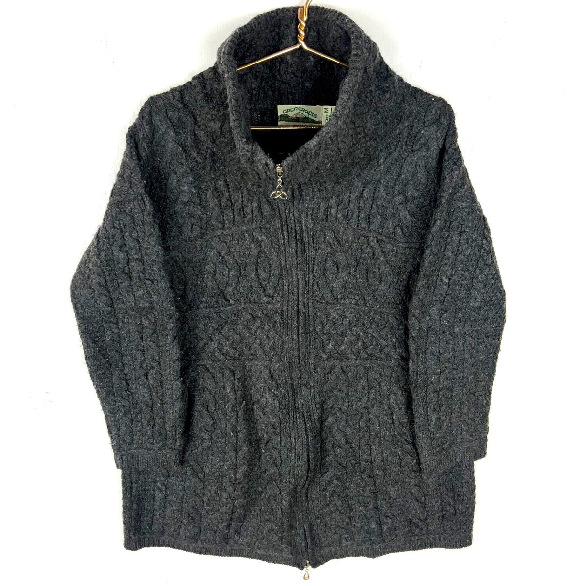 Vintage Grandma Cable Knit Wool Sweater Womens Medium Gray Full Zip 90s Graphic Tee – Easygoing Wear · Trending Graphic Apparel