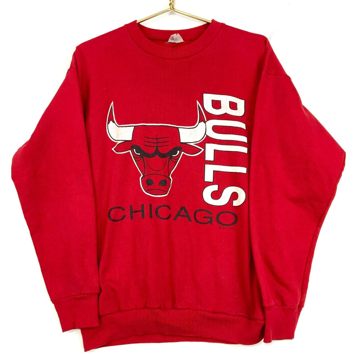 Vintage Chicago Bulls Logo 7 Crewneck Sweatshirt Size Large Red Nba Basketball Sweatshirt – Bold Style · Great Gift For Fans