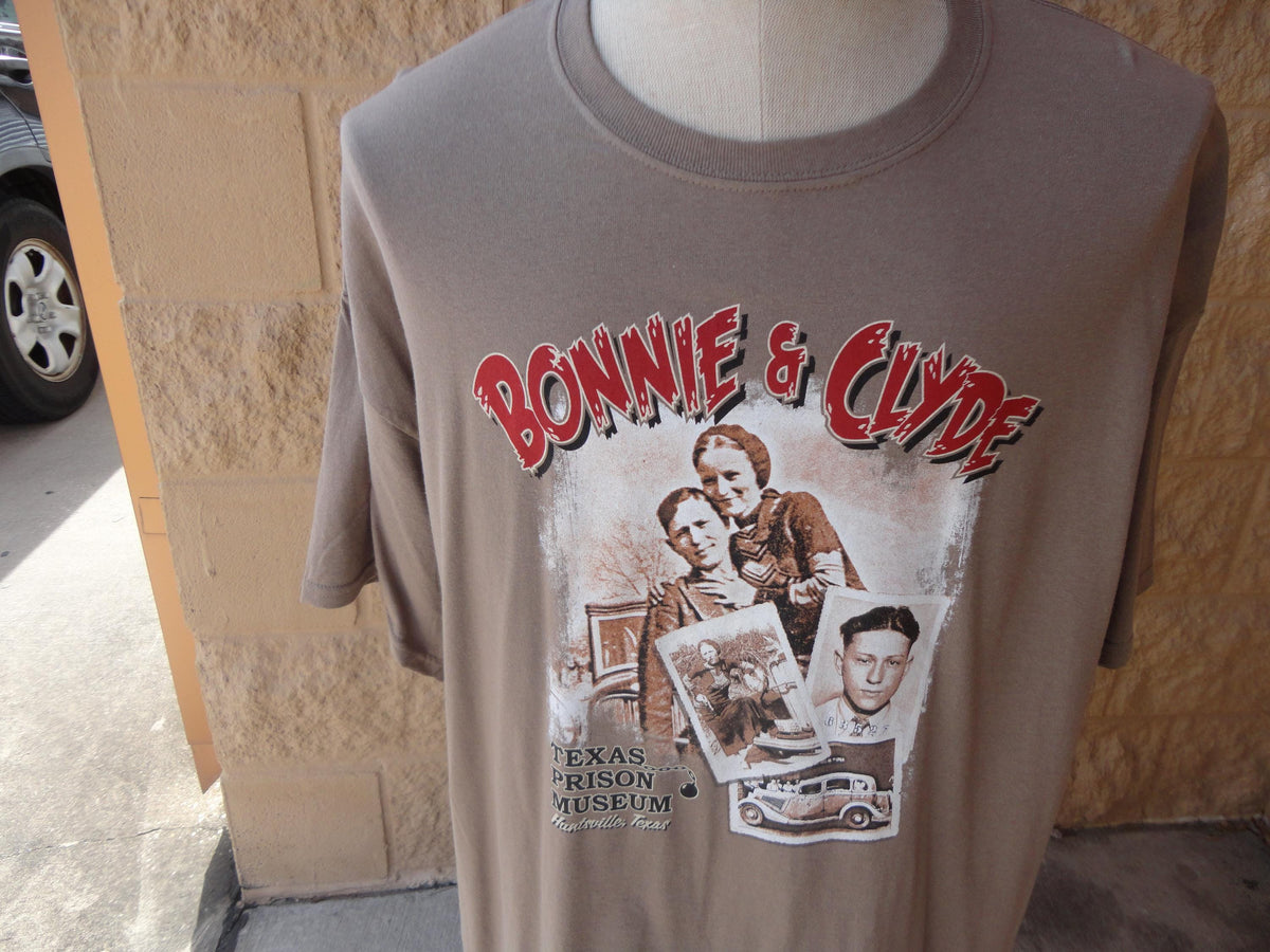 Vintage Y2K Bonnie and Clyde Bank Robbers Criminals Texas Prison Museum T Shirt NWOT 2XL Graphic Tee – Cozy Vibes · Top Pick For Any Outfit