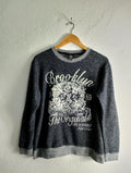 Karl kani crewneck sweatshirt Large Sweatshirt – Feel-Good Design · Trending Graphic Apparel