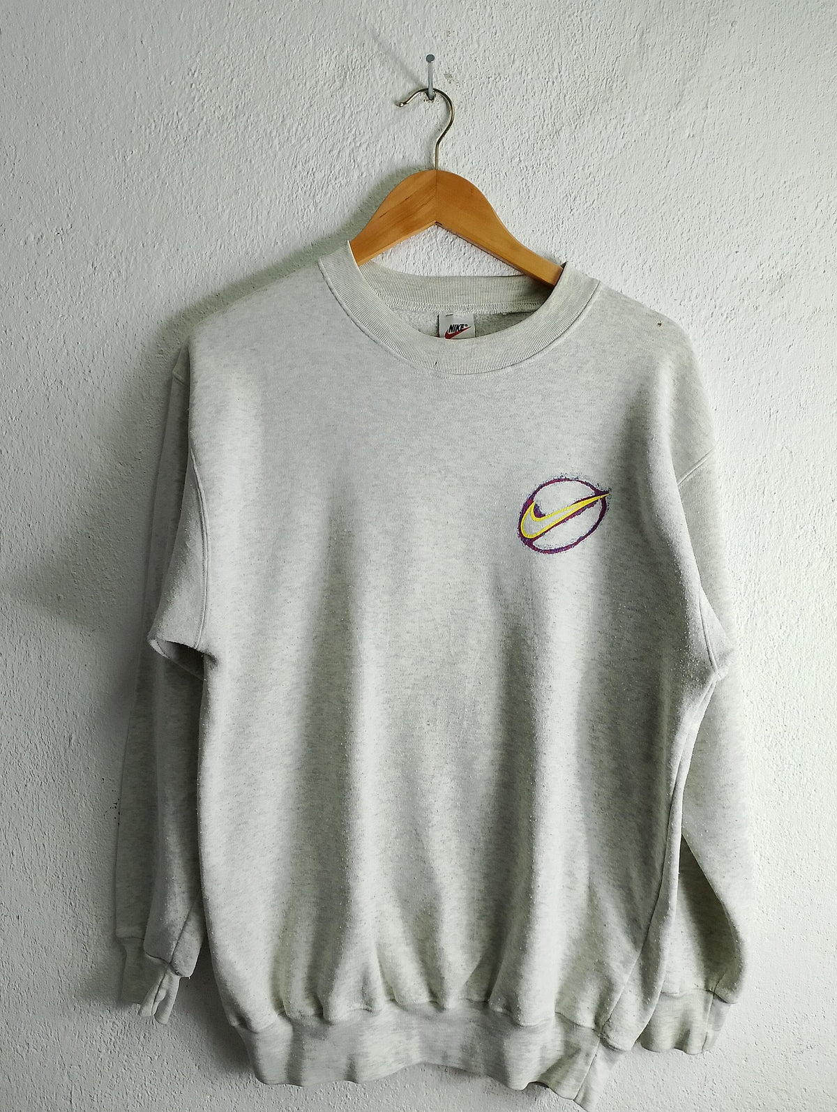 Vintage Nike swoosh crewneck sweatshirt Large Sweatshirt – Easygoing Wear · Must-Have Style