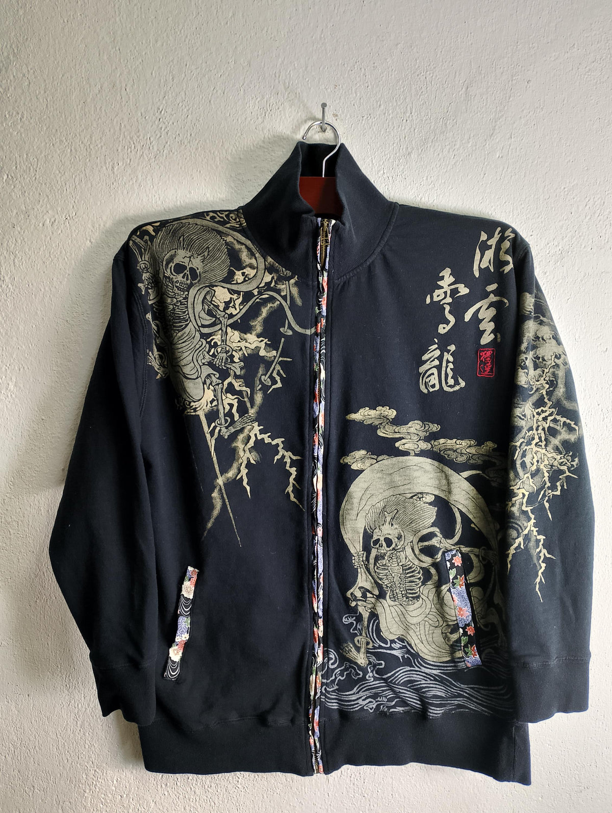 Japanese art tattoo zipper sweatshirt XL Sweatshirt – Soft Feel · Top Pick For Any Outfit