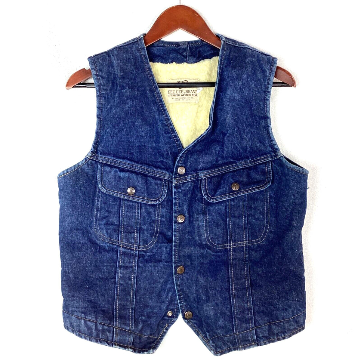Vintage 1980s Denim Jean Vest Jacket Medium Blue Sherpa Lined Made In Usa Graphic Tee – Easygoing Wear · Must-Have Style