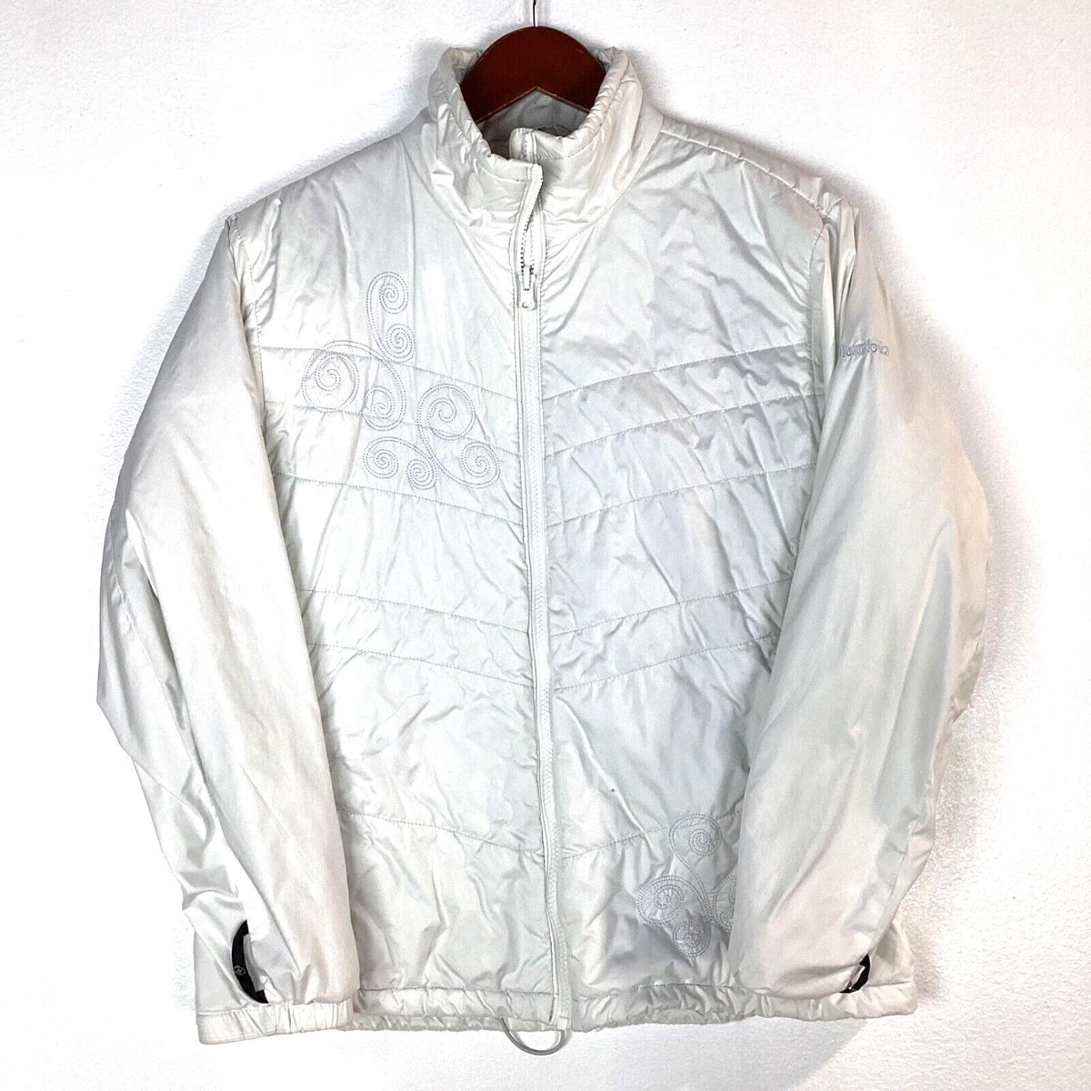 Columbia Women39s Puffer Jacket Size Large White Full Zip Graphic Tee – Easygoing Wear · Must-Have Style