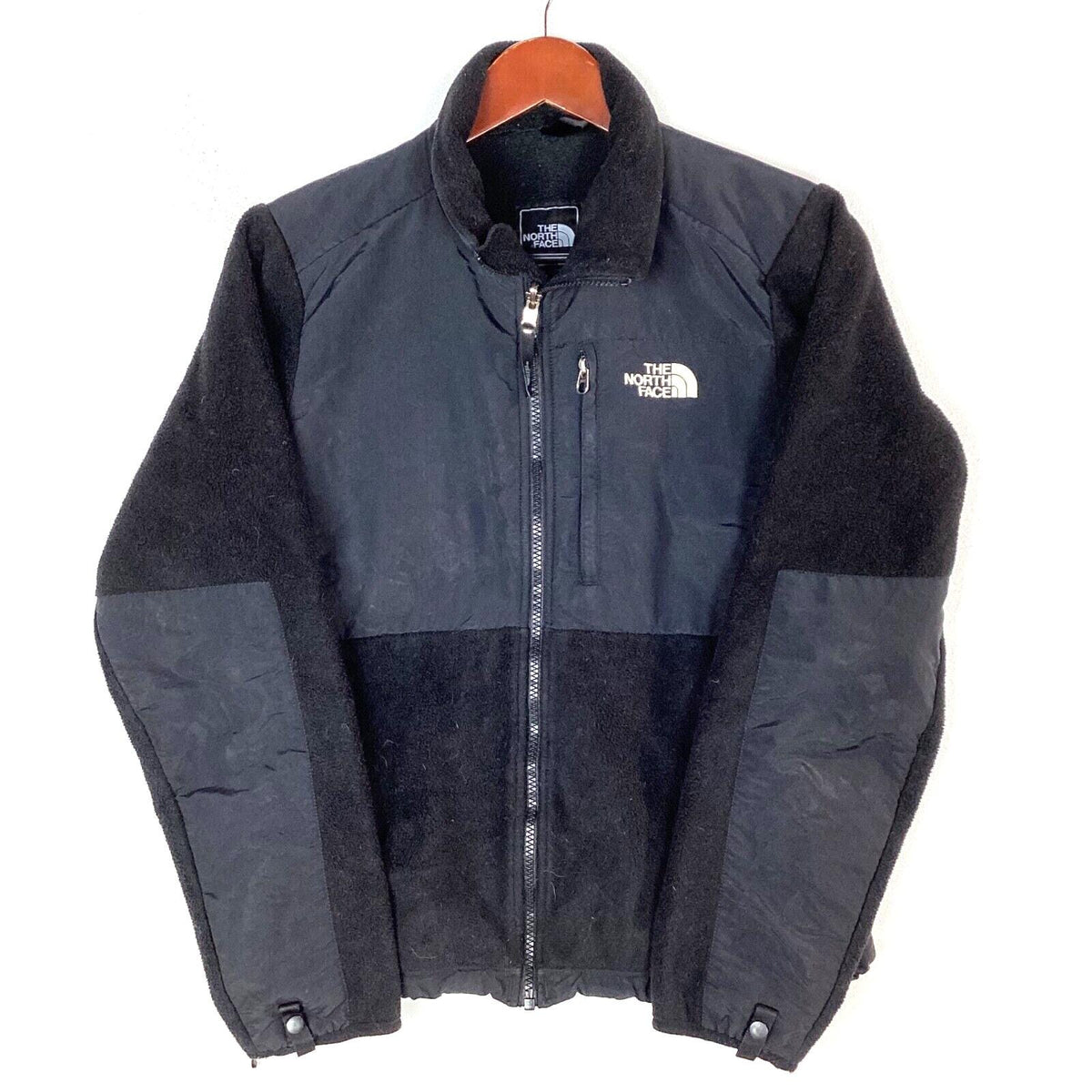 The North Face Polartec Fleece Sweater Jacket Womens Small Black Full Zip Graphic Tee – Aesthetic Look · Trending Graphic Apparel