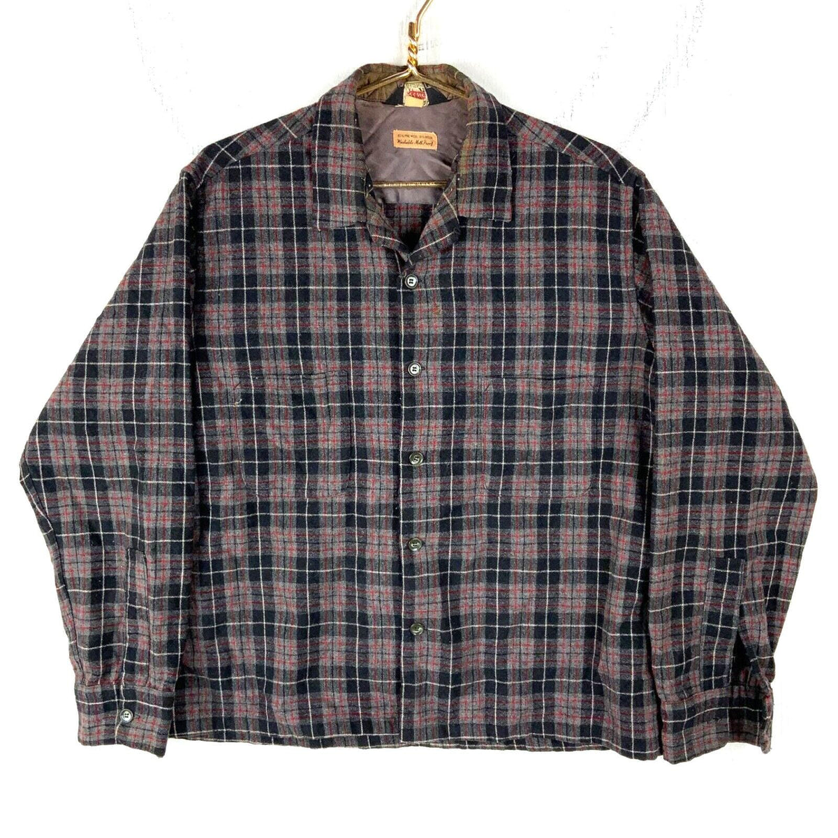 Vintage 1960s Woolrich Wool Shirt Large Checkered Long Sleeve Loop Collar Graphic Tee – Fan Favorite · Must-Have Style