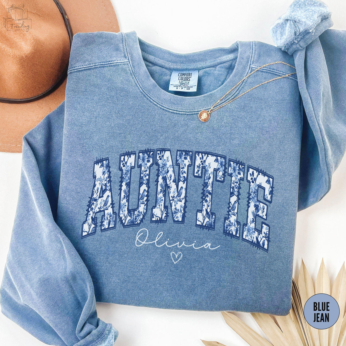 Custom Auntie Sweatshirt Toile De Jouy Personalized Auntie ShirtPregnancy Announcement New Aunt Gift Mothers Day Gift Sweatshirt – Feel-Good Design · Trending Graphic Apparel