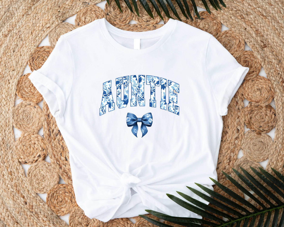 Auntie Bow T shirt New Aunt Shirt Aunt To Be Tee Cool Auntie Shirt Pregnancy Announcement Tee Cool Aunts Club Shirt Aunt Birthday Gift Graphic Tee – Everyday Comfort · Top Pick For Any Outfit