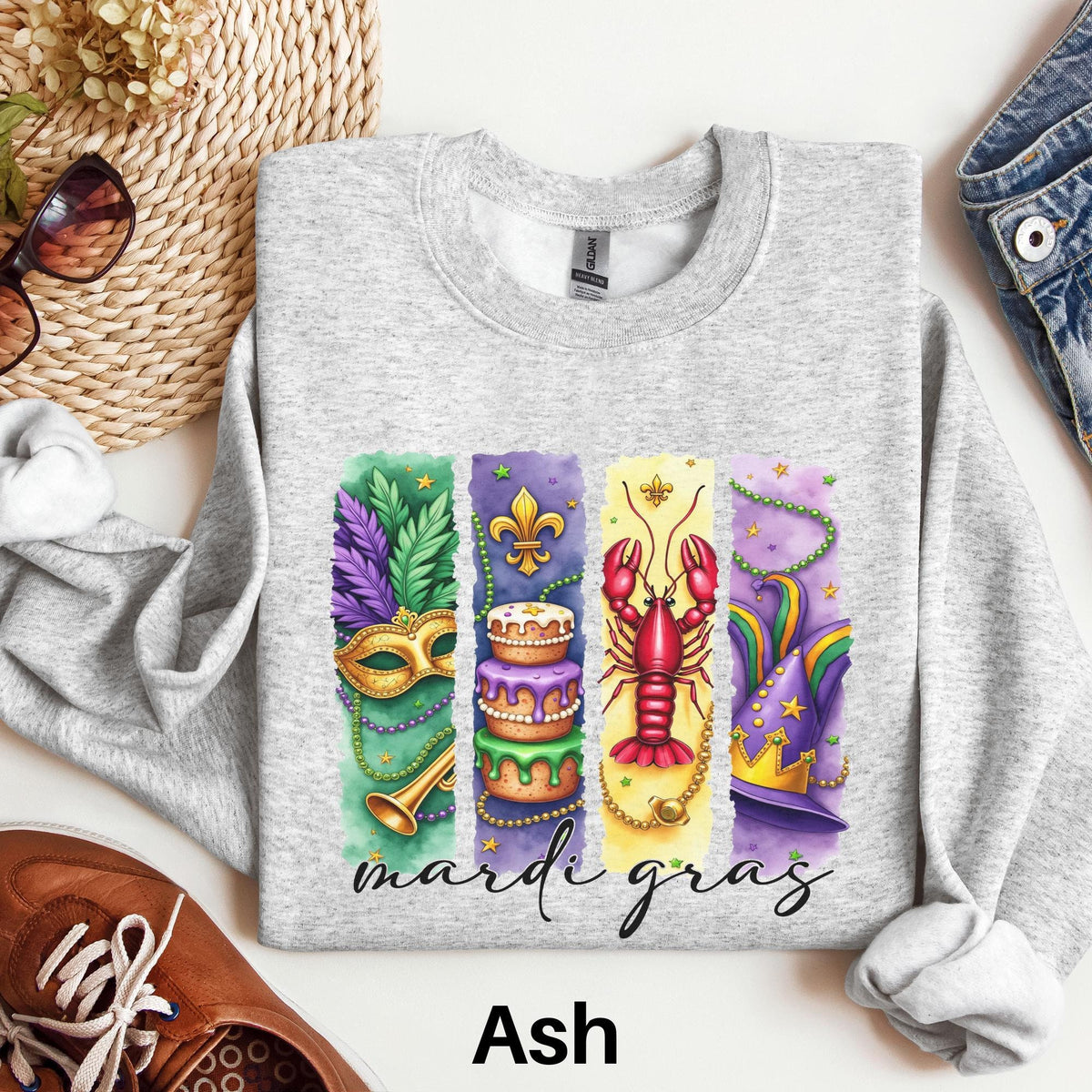 Coquette Mardi Gras Sweatshirt Louisiana Crawfish King Cake Sweater Carnival Party Sweatshirt Women New Orleans Outfit Nola Sweater Sweatshirt – Easygoing Wear · Great Gift For Fans