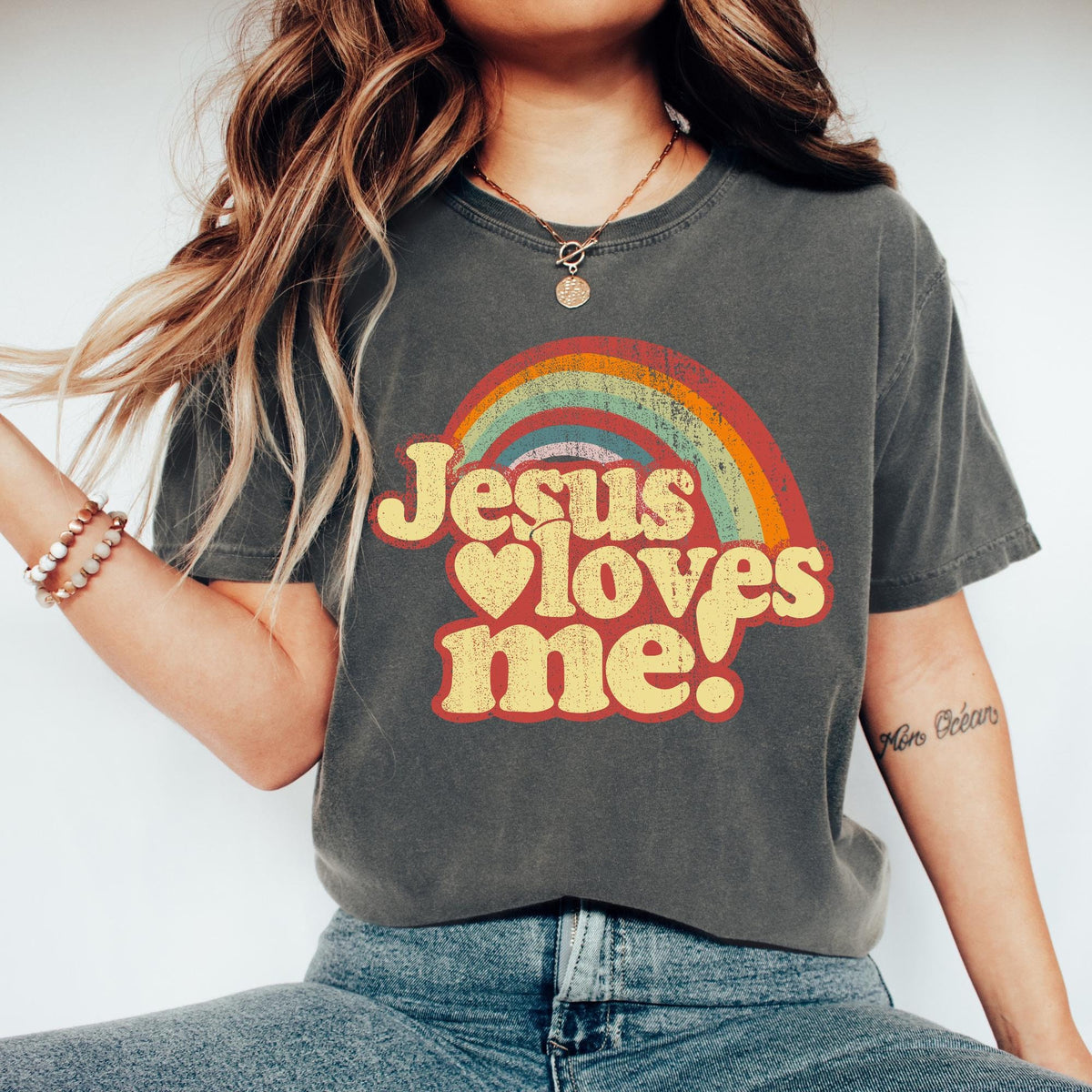 Comfort Colors Jesus Loves Me Shirt Christian Shirt Christian Apparel Christian Streetwear Bible Verse Shirt Gift for Christian Graphic Tee – Feel-Good Design · Perfect For Daily Wear