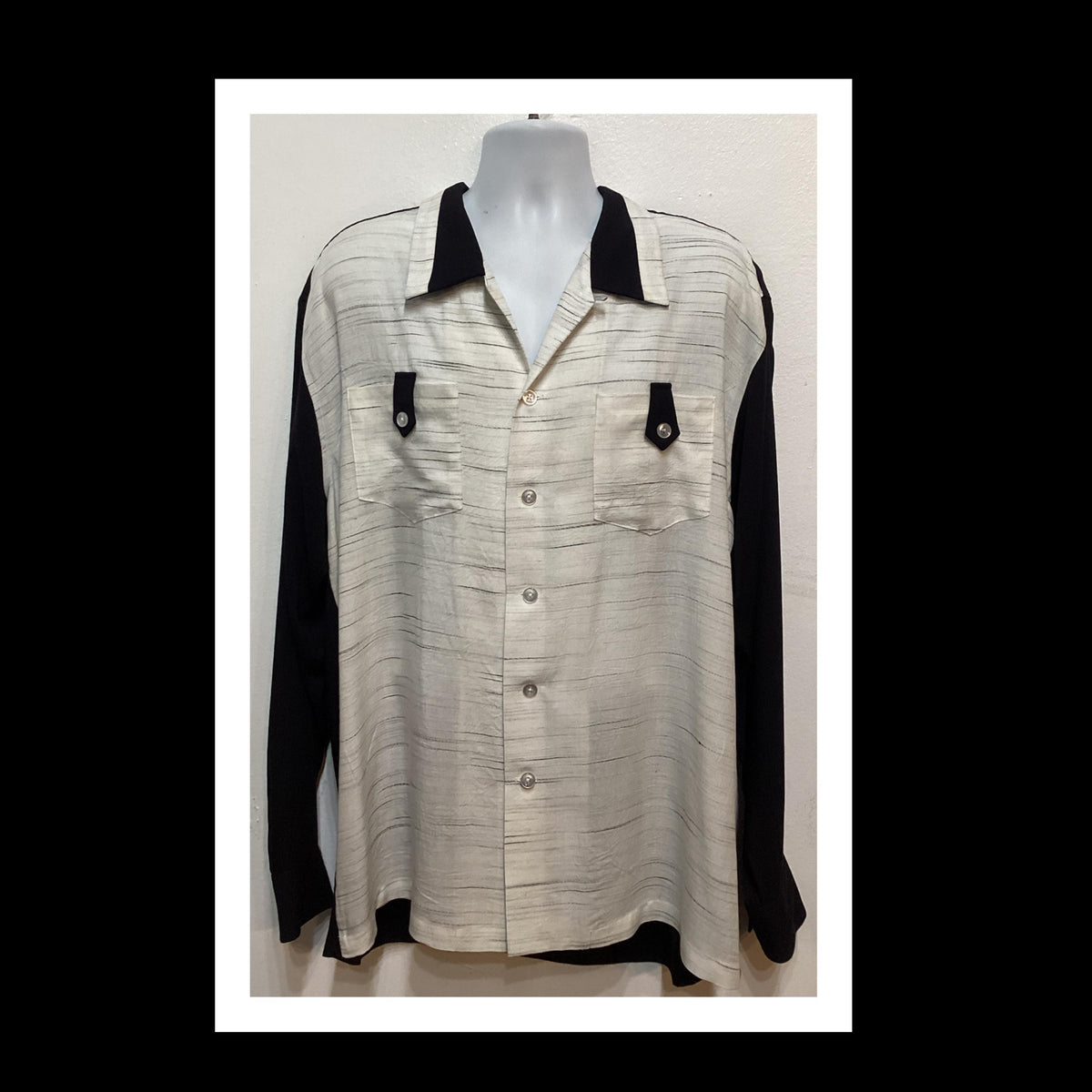 HR038 Vintage reproduction 195039s two tone fleck rayon gabardine quotRock N Rollquot shirt Graphic Tee – Cozy Vibes · Perfect For Daily Wear