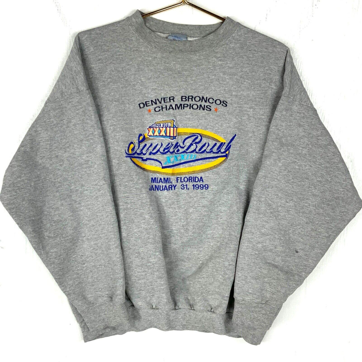 Vintage Denver Broncos Super Bowl Logo 7 Sweatshirt Extra Large Gray 1999 Sweatshirt – Soft Feel · High-Quality Print