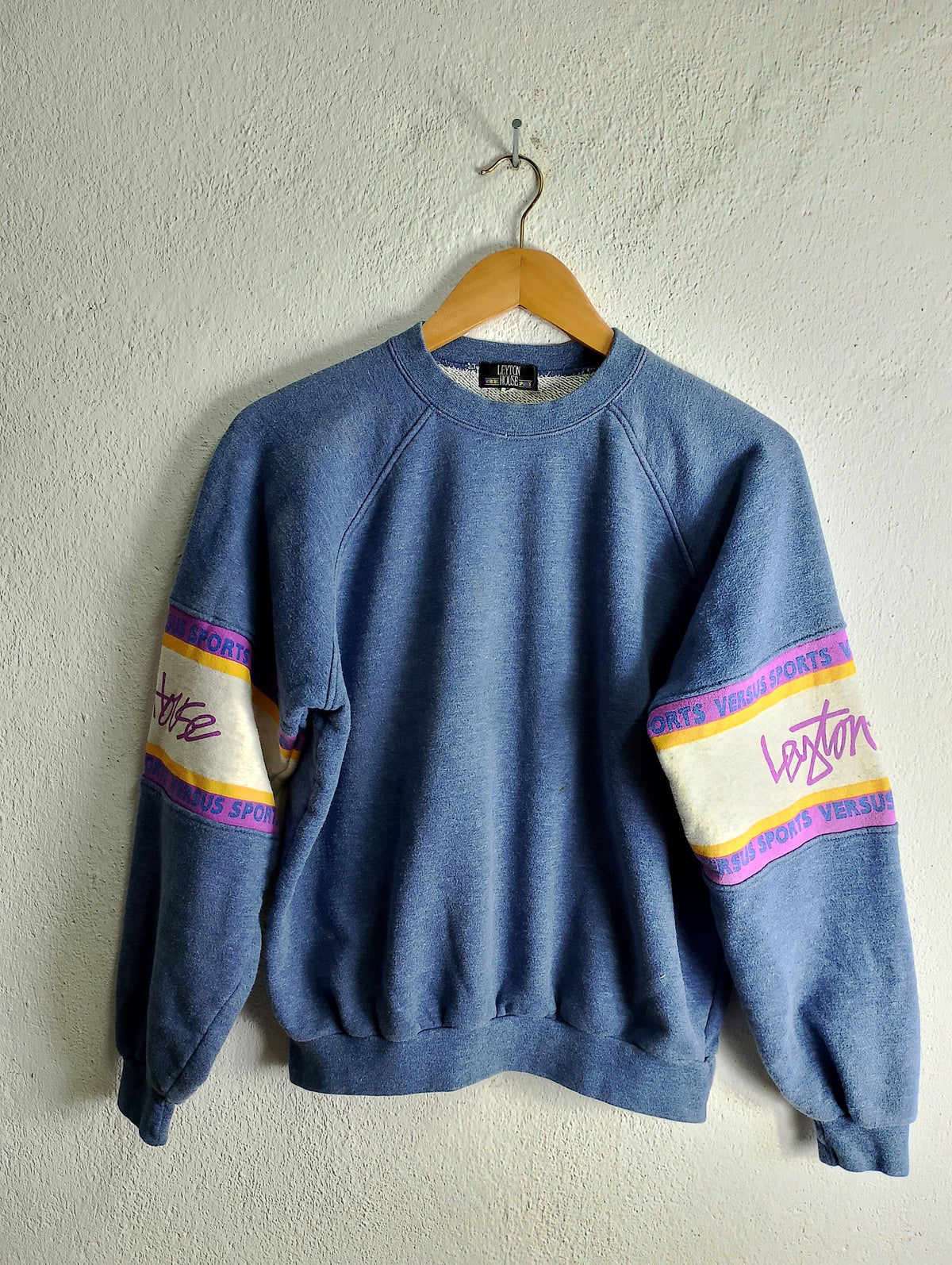Vintage Leyton house crewneck sweatshirt Medium Sweatshirt – Aesthetic Look · Must-Have Style
