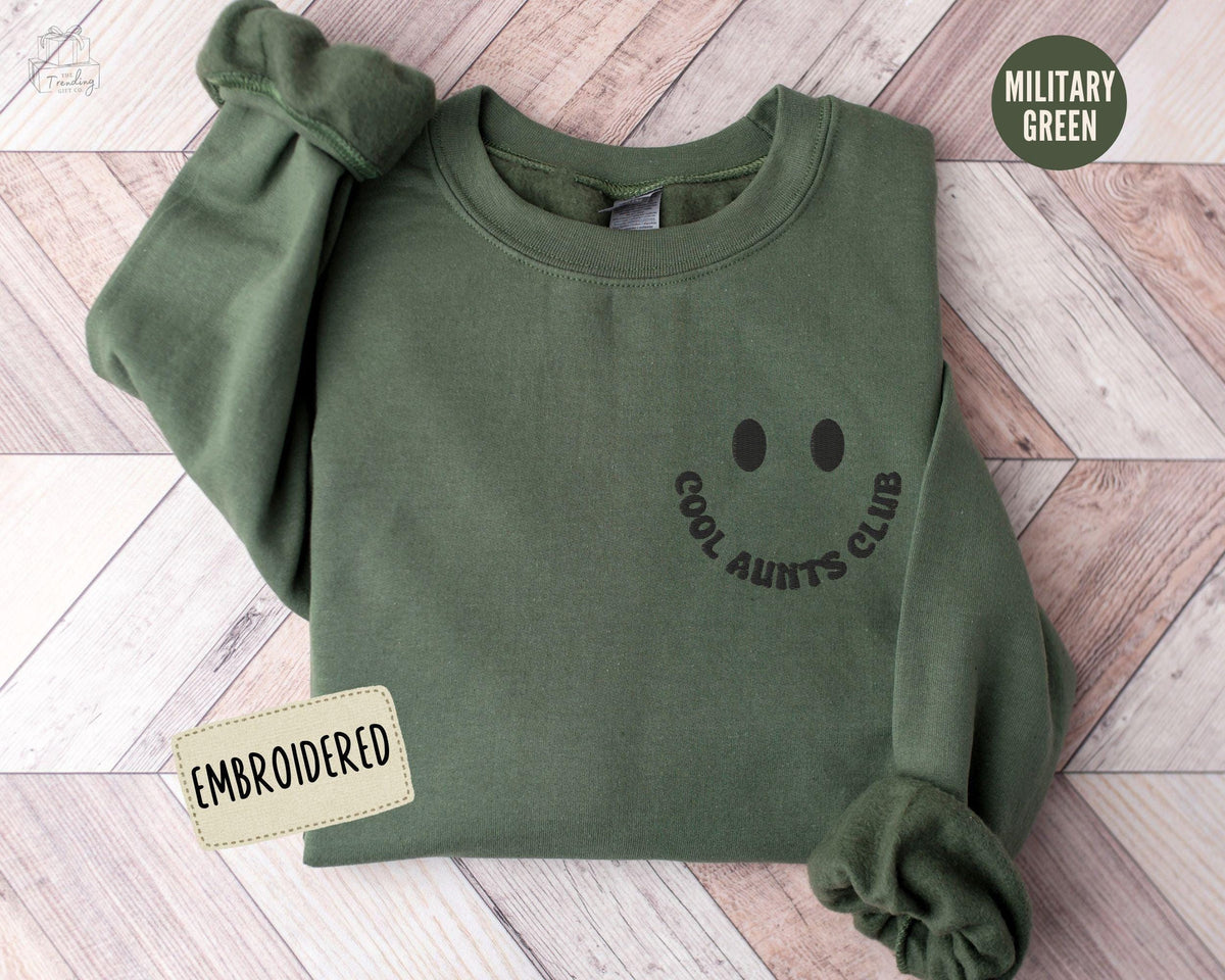 Embroidered Auntie Sweatshirt Cool Aunt Club Shirt Groovy New Auntie Hoodie Retro Mothers Day Gift Sister Pregnancy Announcement Sweater Hoodie – Everyday Comfort · Perfect For Daily Wear