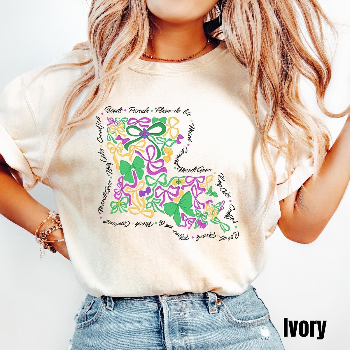 Louisiana Shirt Coquette Bows Mardi Gras Shirt Carnival Party Tee Womens New Orleans Outfit Nola Shirt Girly Mardi Gras Graphic Tee – Aesthetic Look · Perfect For Daily Wear